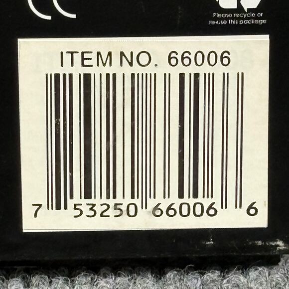 Dynamite Girls Gavin Doll‎ 2008 Integrity Toys Articulated Fashion 11.5" In Box - Picture 8 of 10